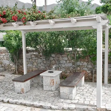 Panorama Ii Villa Lévktron