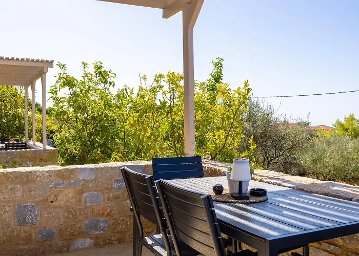 Panorama Ii Villa Lévktron